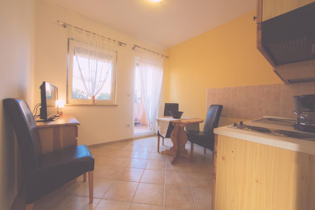 Ližnjan Apartments Meri חדר תמונה